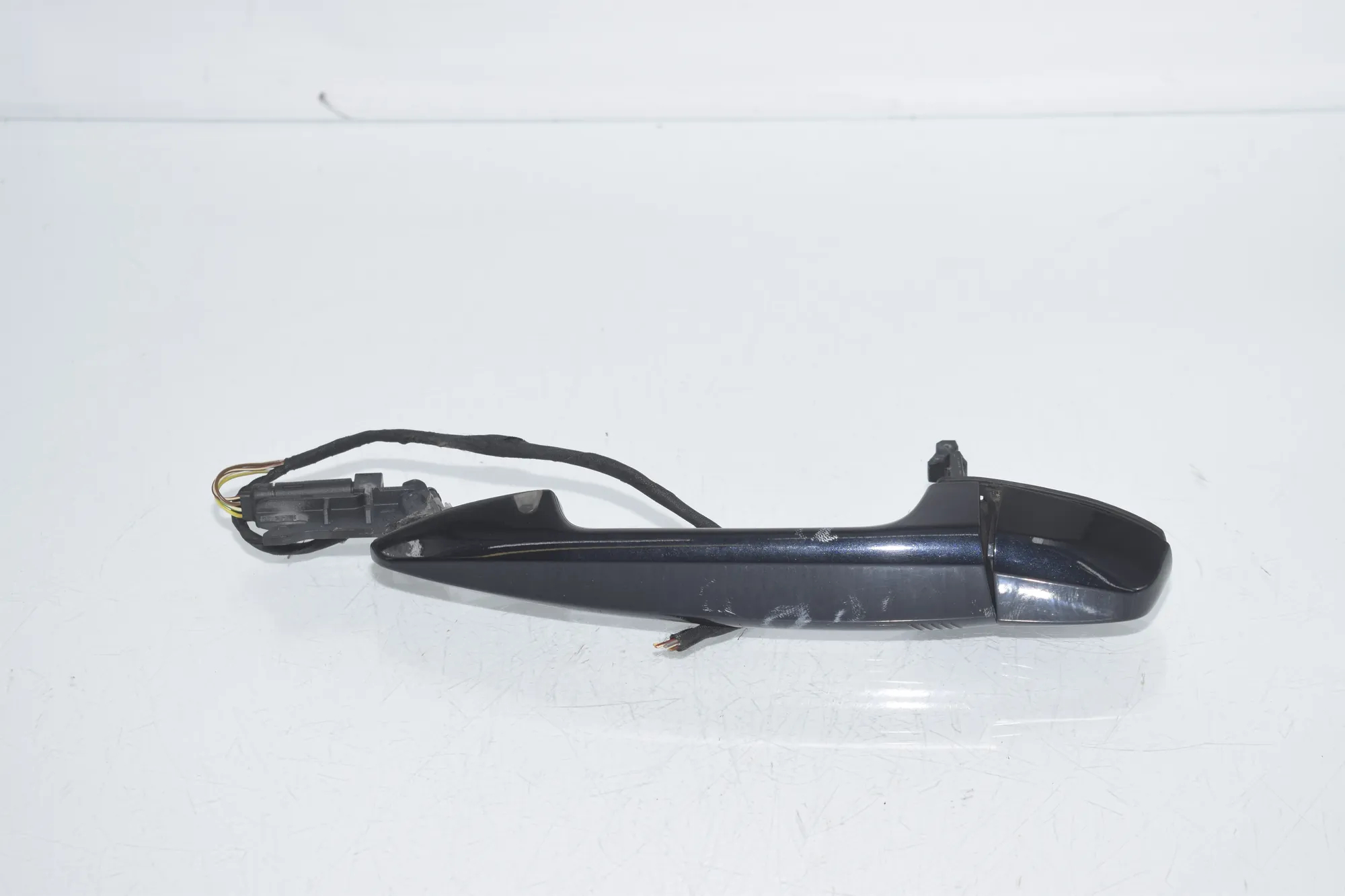 BMW F15 M50d door handle outside front right 7433844