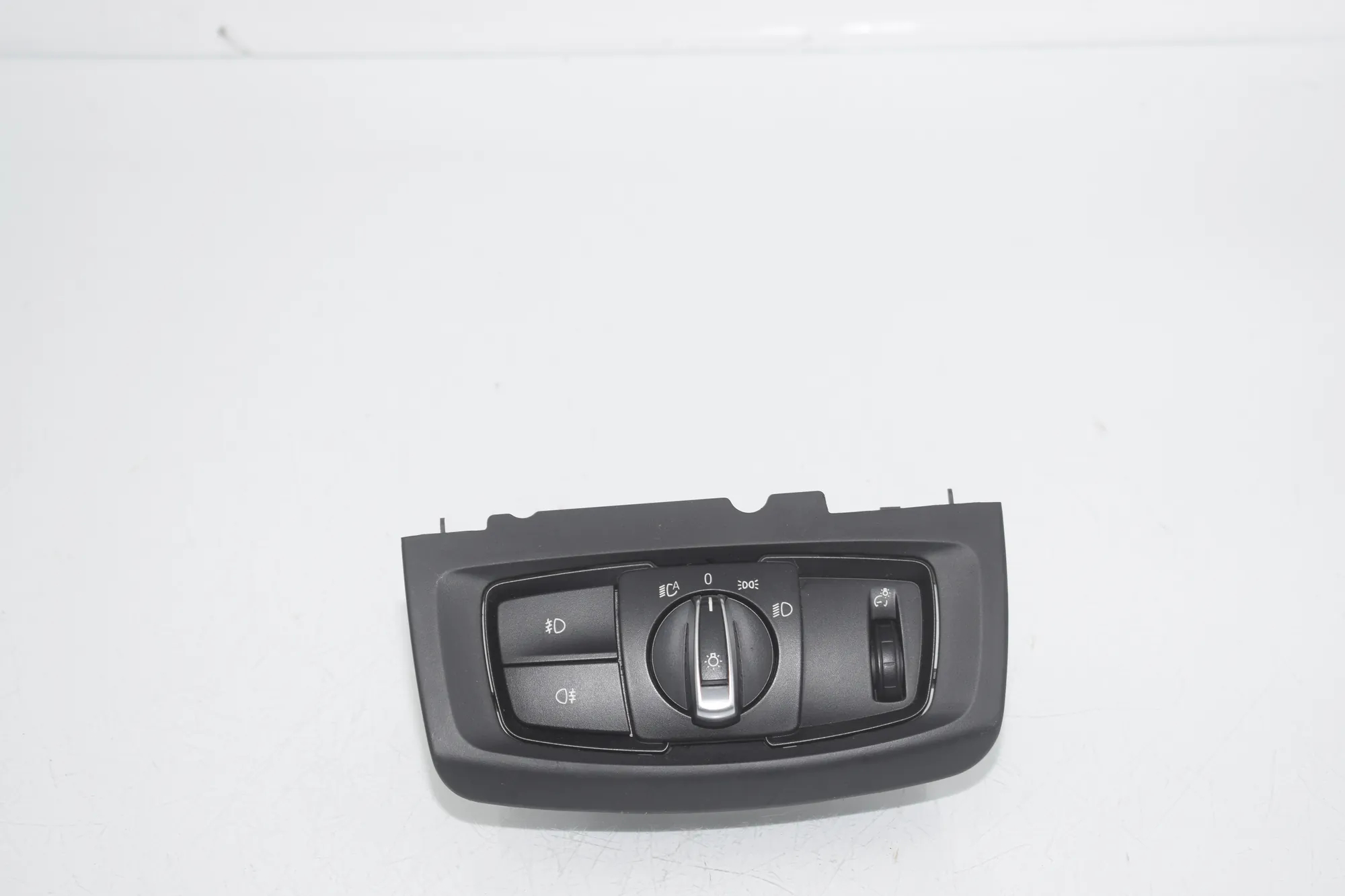 BMW F15 M50d interruptor de luces 9311727