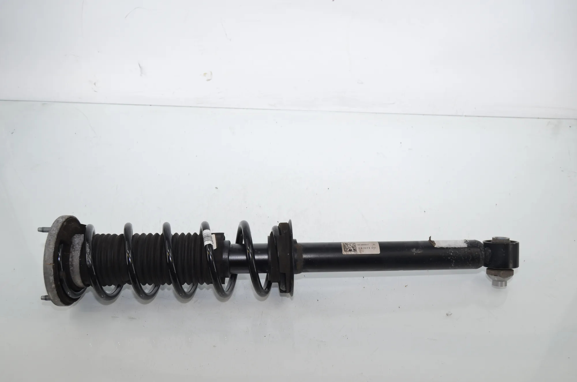 Amortisseur arrière BMW G30 540i Jambe de force à ressort arrière 6866617 6879969 6866267