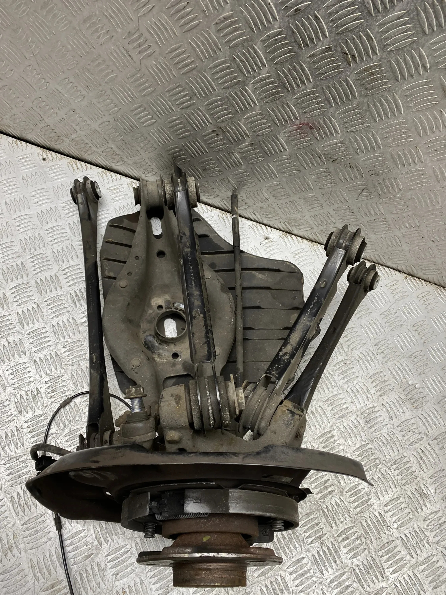BMW 4 Series Convertible F33 Complete Rear Right Wheel Hub N267
