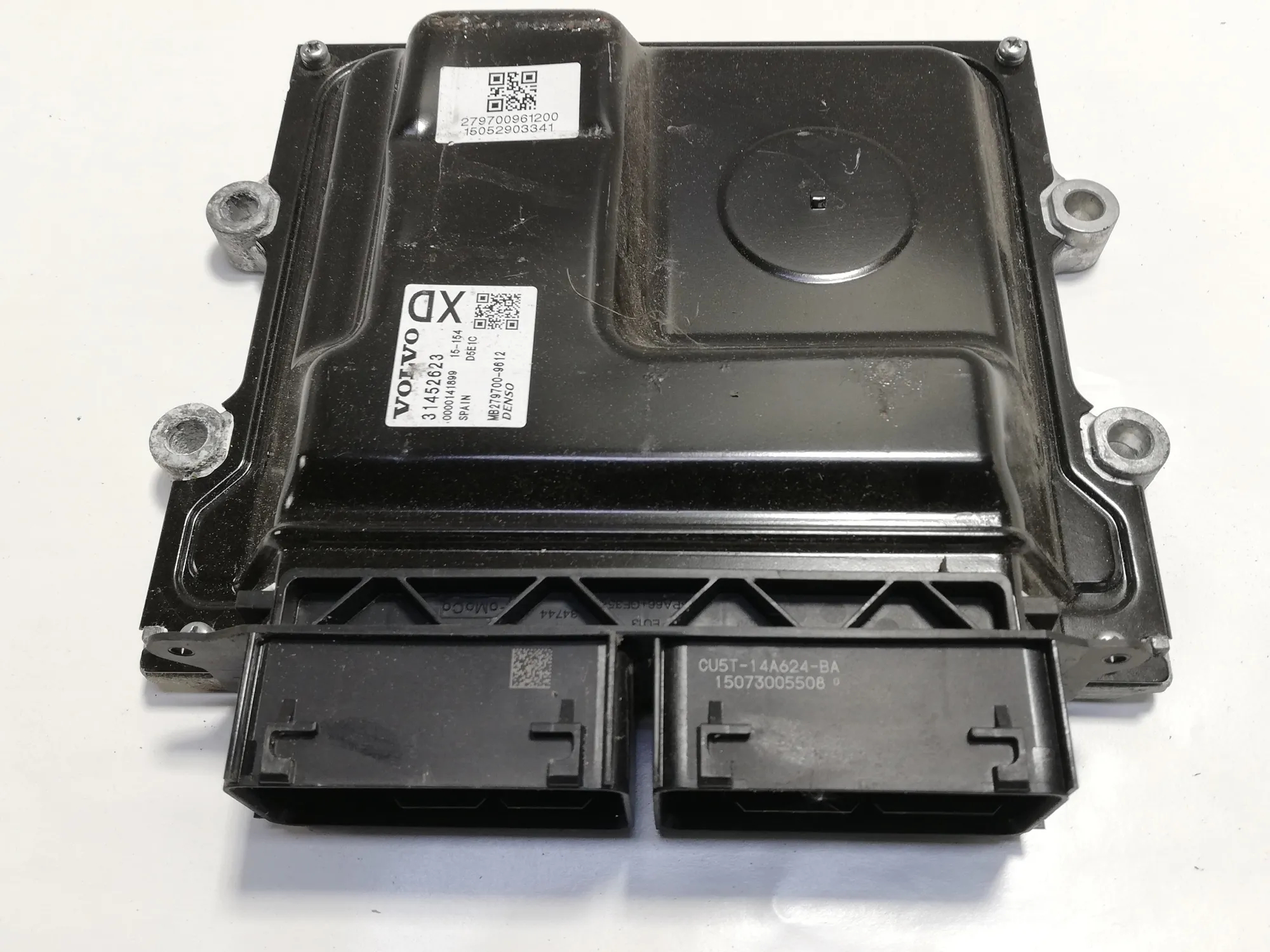 VOLVO V40 Cross Country 526 Motorsteuergerät 31452623 2.0 Diesel 88kw 30335465