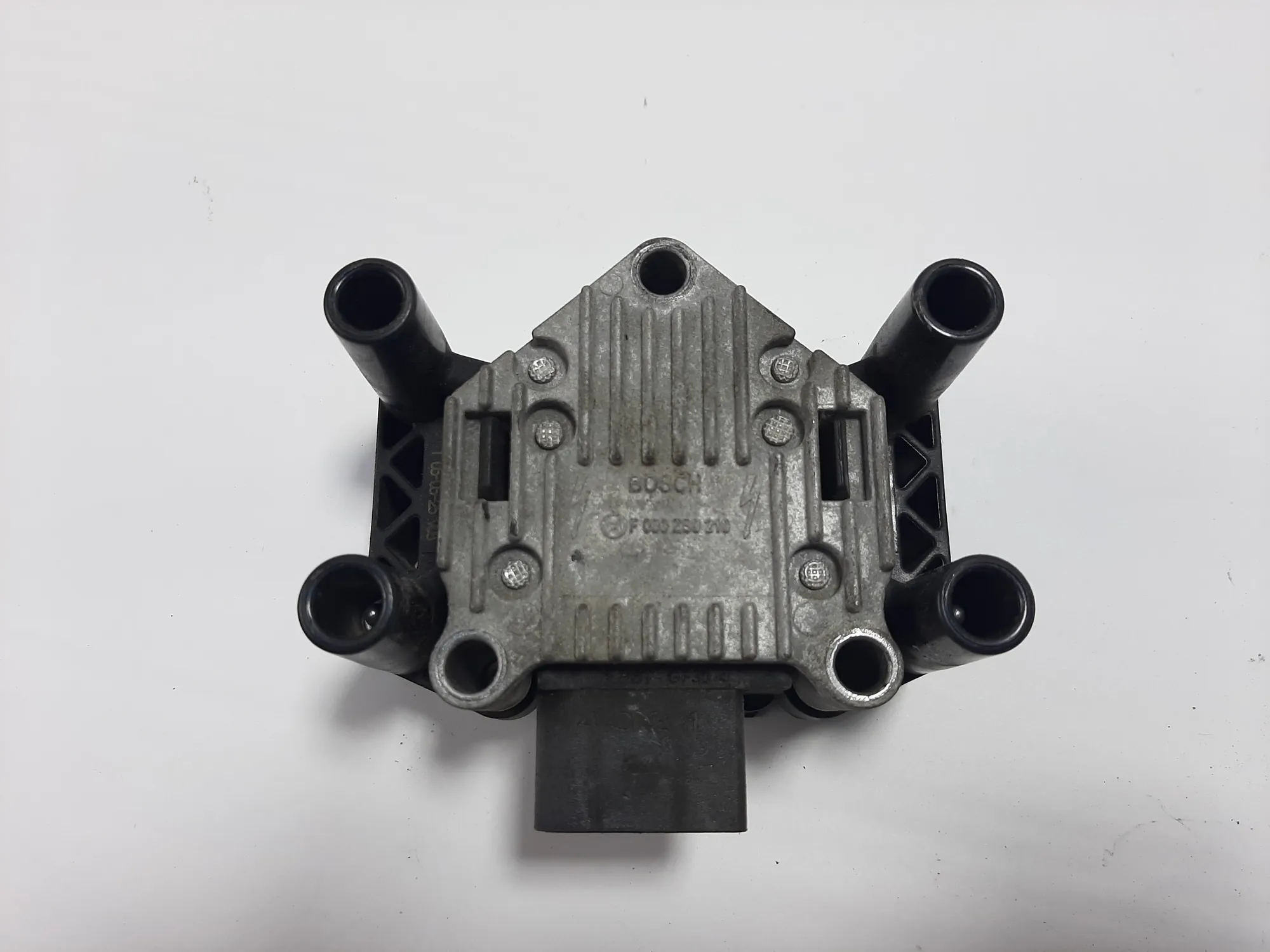 AUDI A3 8P1 Zündspule F000ZS0210 F000ZS0210  1.6 Benzin 75kw 2009 38797682